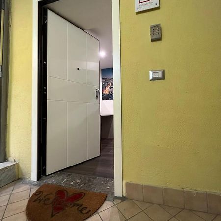 Beb Pisadog Acomodação com café da manhã Nápoles Exterior foto